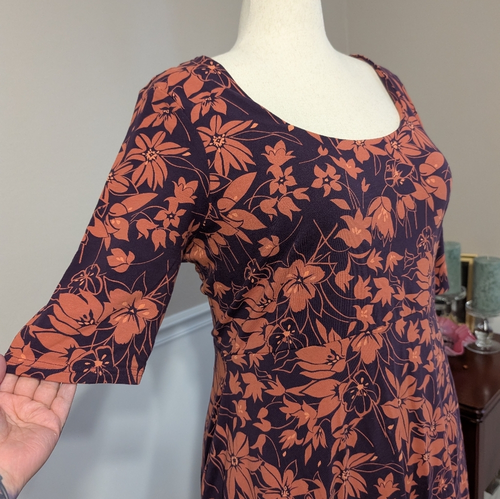 NEW Pact Fit And Flare Criss Cross Back Dress - Picture 3 of 9